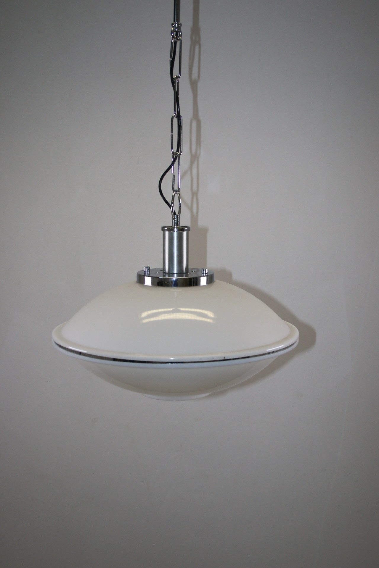 Space Agt UVO witte Hanglamp Itiaanse Design voorkant