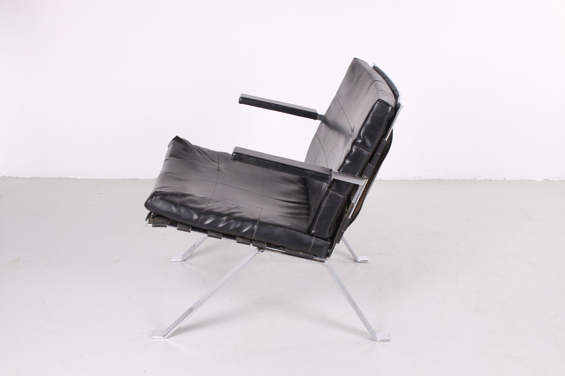 Set van 2 Lounge Chairs van Hans Eichenberger voor Girsberger, jaren 60 zijkant