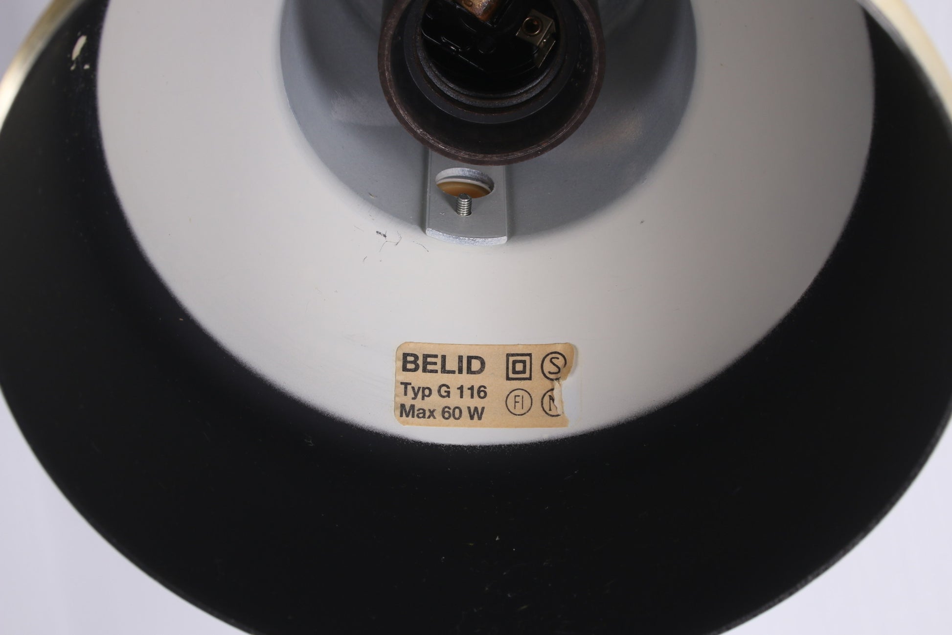 Mooie Zweedse spot van het merk Belid jaren60 detail binnenkant lampekap